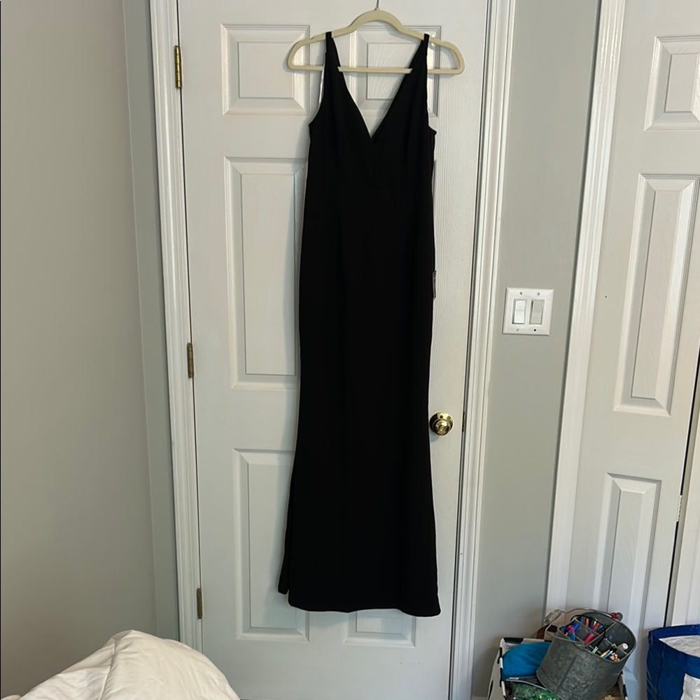 Lulu's Black Sleeveless Maxi Gown